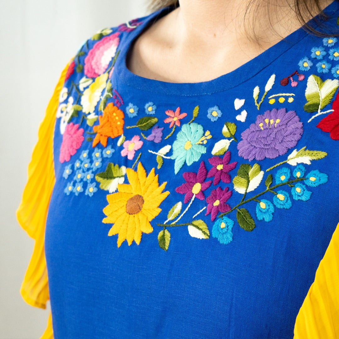 Vestido Lino Manga Plisada Bordado Cuernavaca