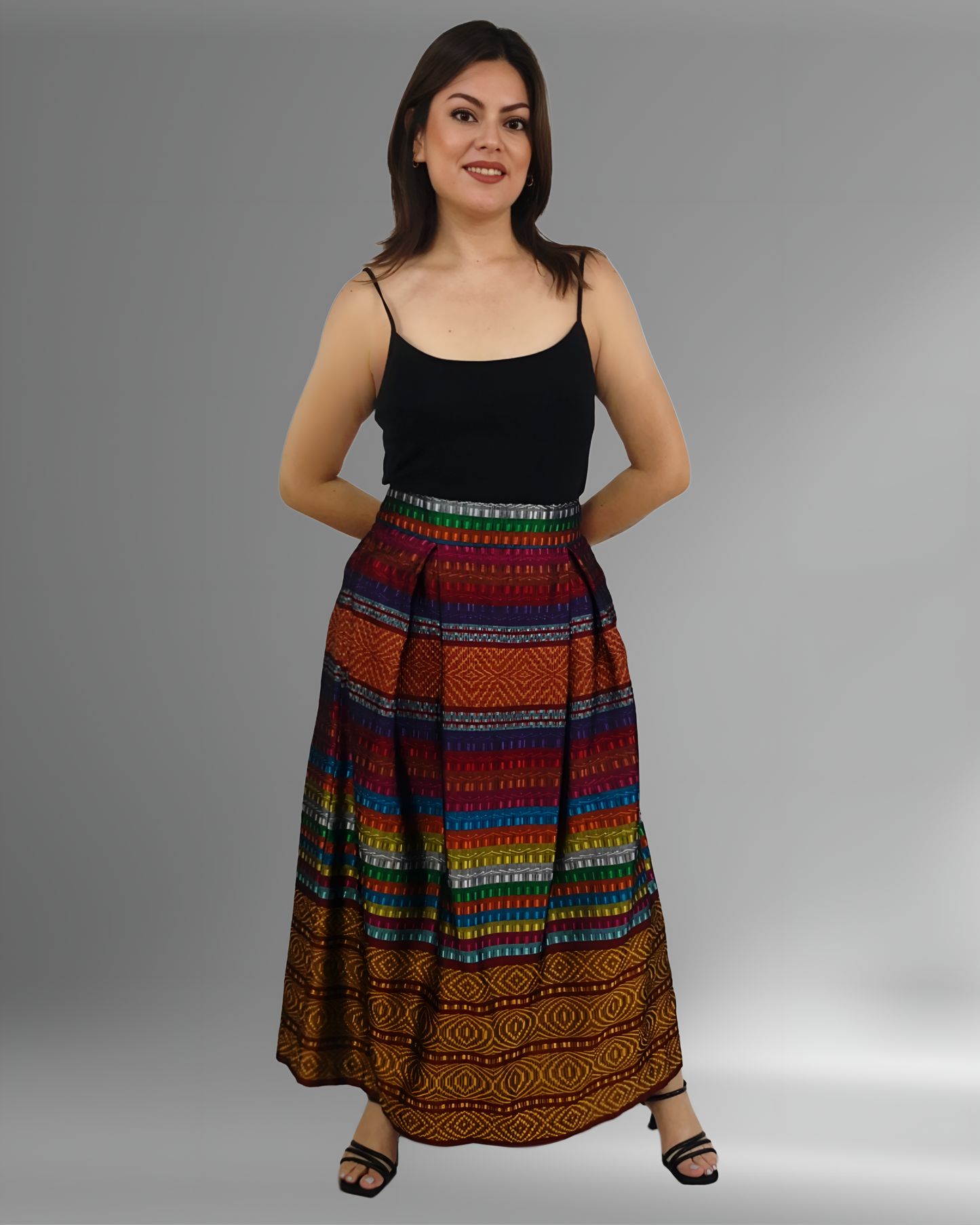 Falda Chiapas Telar Multicolor, en modelo.