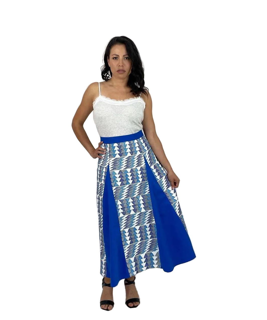Falda Larga Telar Zinacantán, en modelo.