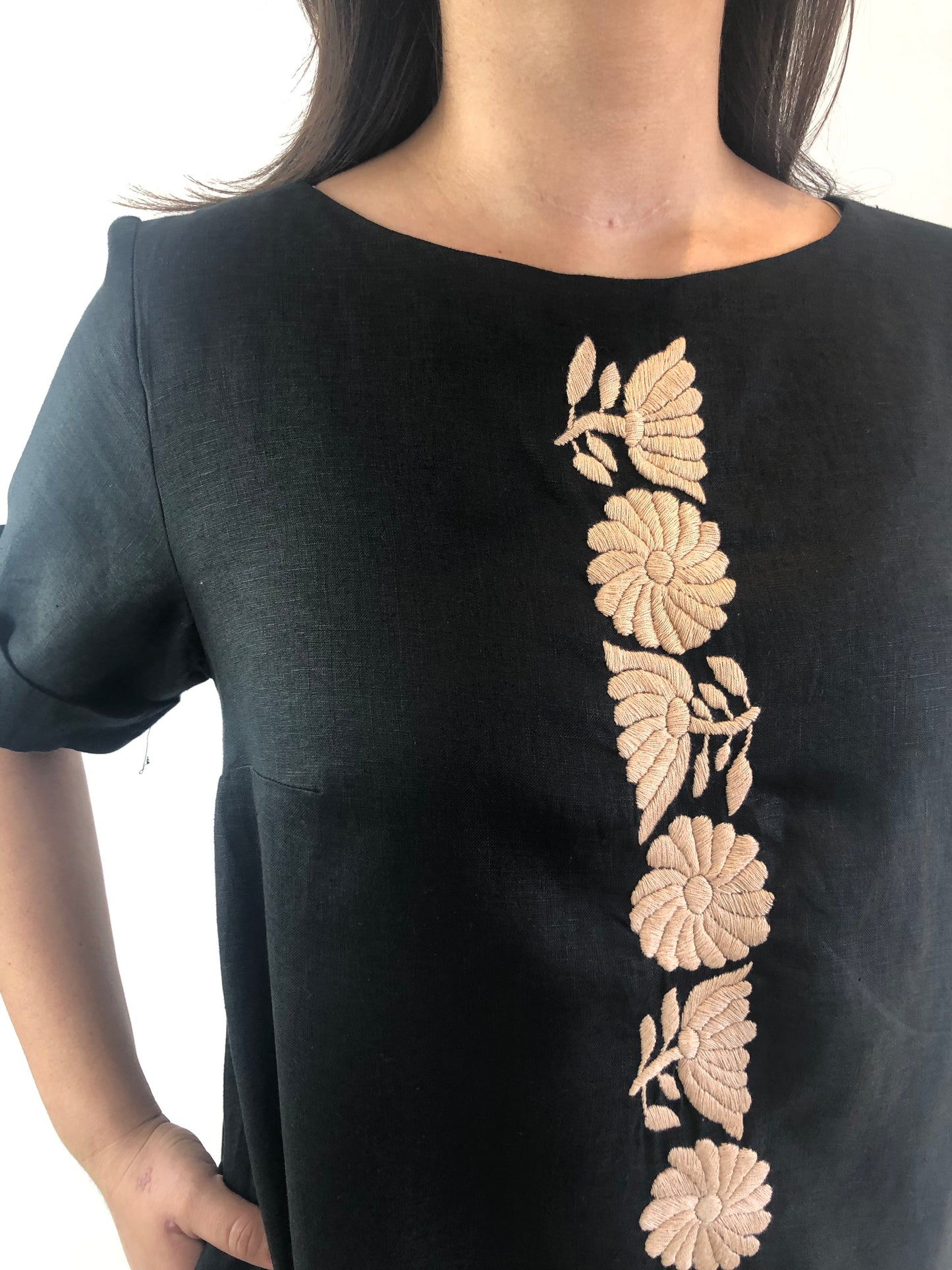 Vestido Acampanado con vuelo bordado a mano Aguacatenango