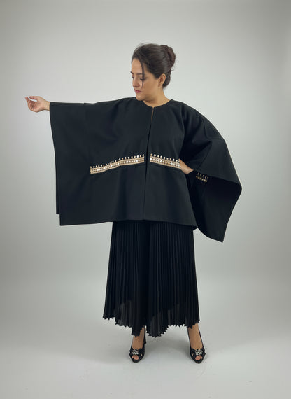 Capa Chiapas de paño de lana bordada a mano