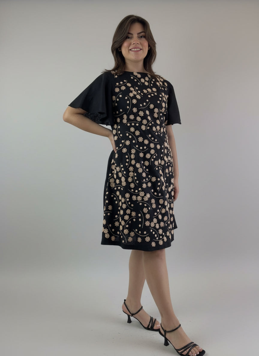 Vestido Chiapas de lino bordado a mano