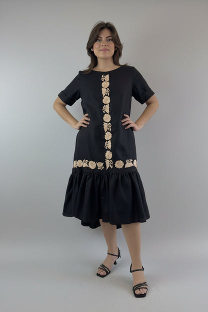 Vestido Acampanado con vuelo bordado a mano Aguacatenango