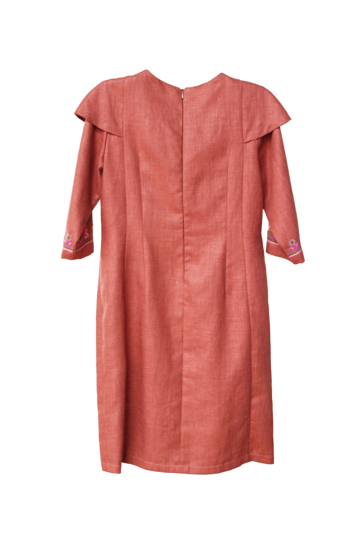 Vestido bordado jardín. Ladrillo