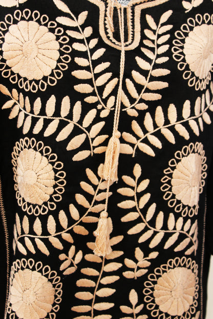 Blusa larga lino, bordado Aguacatenango. Negro