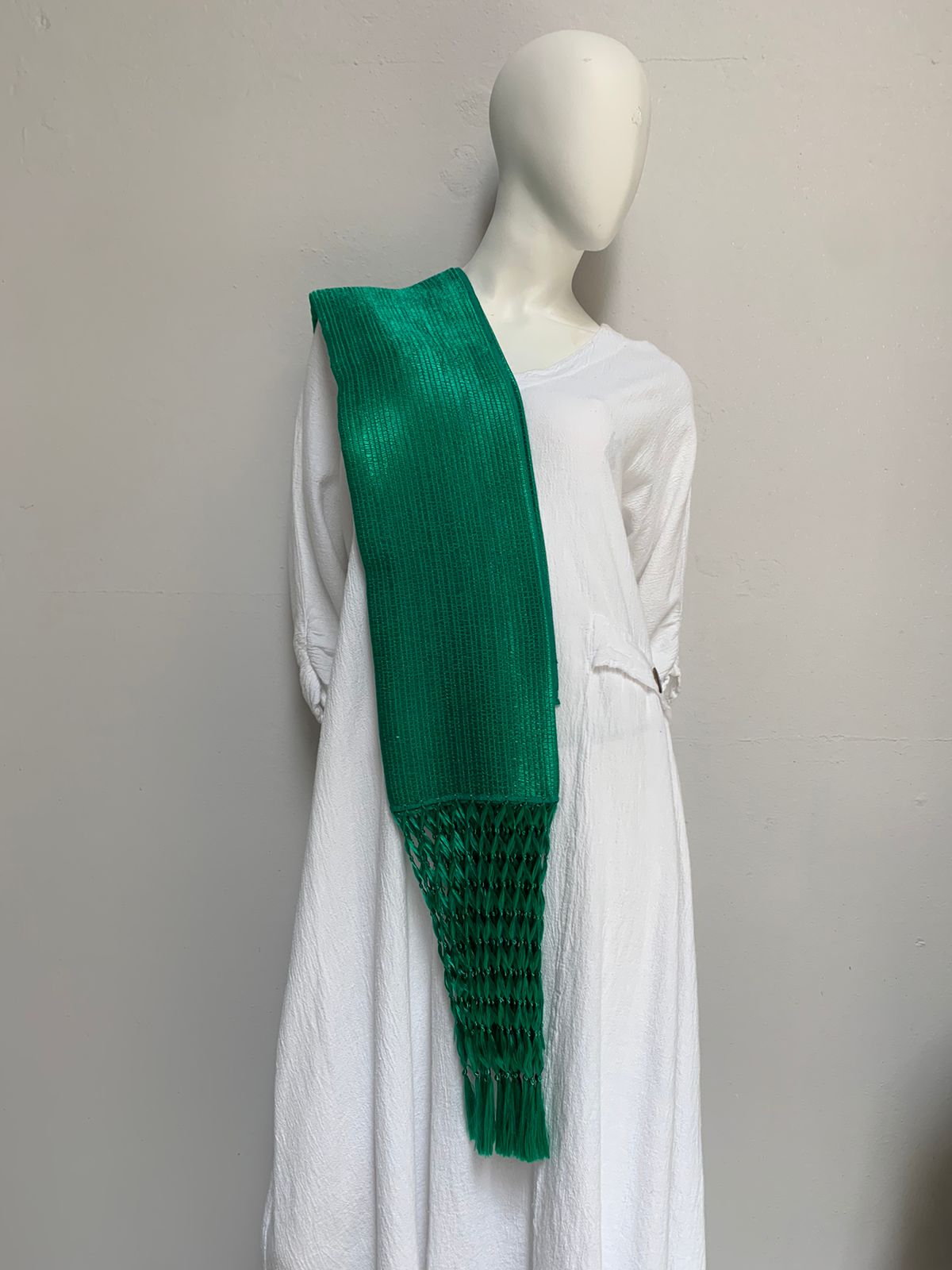 Rebozo Cordillante Flecos Tejidos color verde.