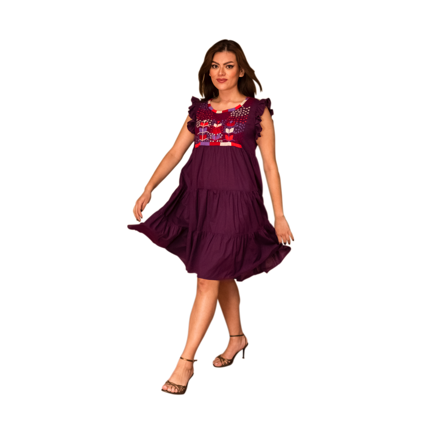Vestido 3 olanes milpa color morado, en movimiento