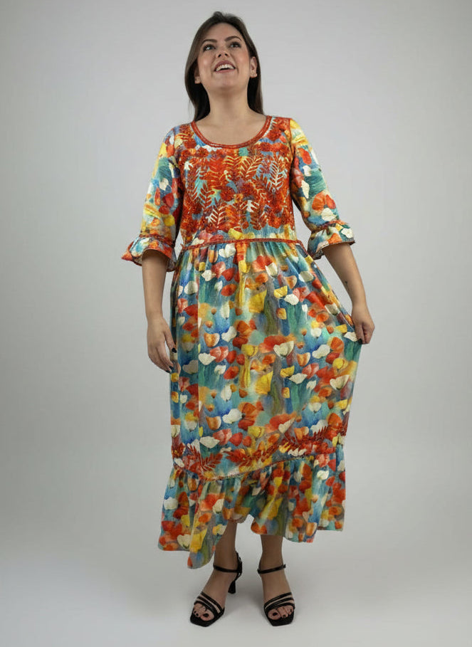 Vestido Chiapas Aguacatenango manga campana, floreado tulipanes, bordado naranja. 