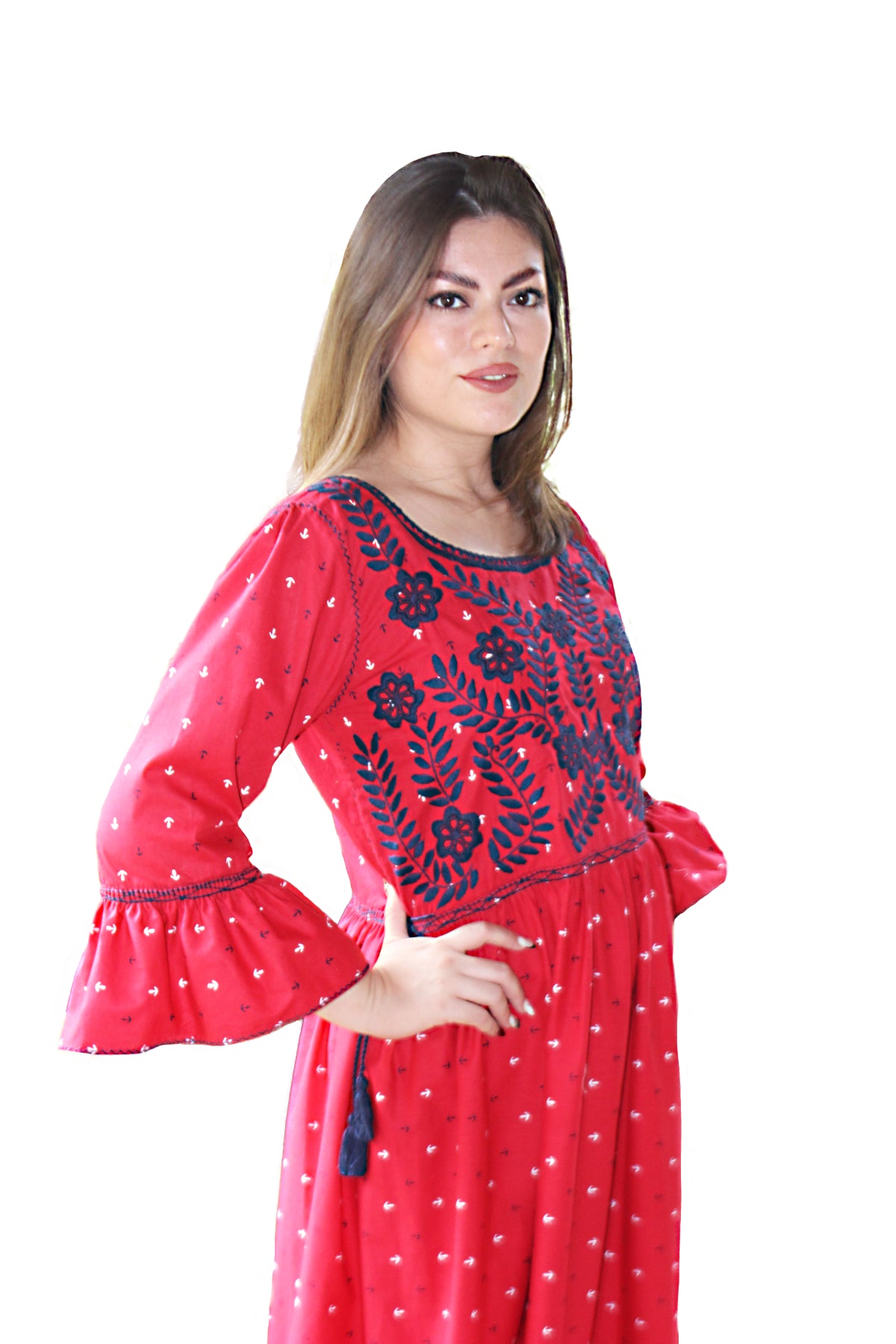 Vestido Chiapas Aguacatenango manga campana color rojo, bordado azul marino, vista lateral.